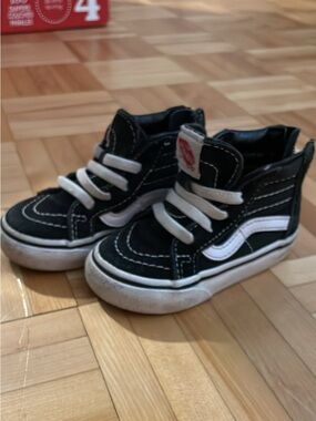 Vans Black and White High-Top Kids Sneakers